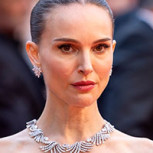 Natalie Portman encontró la fórmula perfecta para vestir con estilo y comodidad en verano: Shorts y zapatillas