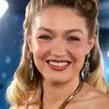 Gigi Hadid luce fabulosa en la fiesta de Vogue con un look que muchas querrán imitar esta temporada