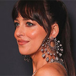 Dakota Johnson marca la pauta con los vestidos más sofisticados para despedir el año: 4 ideas para Año Nuevo