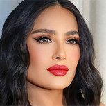 Salma Hayek da una lección de cómo lucir sofisticada con un look casual para cerrar el año