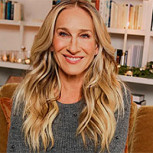 Sarah Jessica Parker deslumbra con una elegancia que sólo ella puede lucir en la antesala de los Globos de Oro