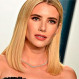 Emma Roberts reinventa las bailarinas con un look metálico que marca la pauta en la previa del verano