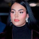 Georgina Rodríguez deslumbra en Venecia con un traje entallado e impresionante despliegue de diamantes