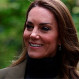 Kate Middleton eligió un elegante traje de Victoria Beckham para retomar su agenda pública