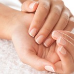 ¿Cómo sacar la pintura de uñas sin usar acetona? Secretos caseros de gran ayuda
