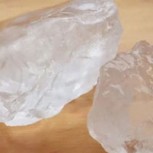 La piedra alumbre y sus increíbles propiedades cosméticas: Conócelas