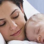 Hospital británico cambia el término “leche materna” por “leche humana” como parte de su plan de inclusión