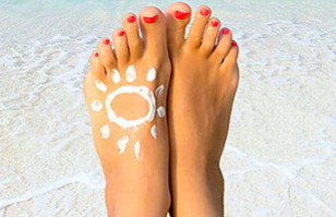 Pies perfectos: Gu&iacute;a definitiva para cuidarlos en verano