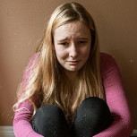 La dura realidad de niñas y adolescentes en Chile: Abuso sexual, maltrato y bullying