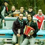 Los Vásquez, el dúo del pop cebolla