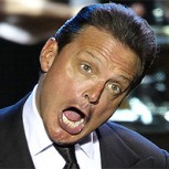 ¿Qué le ocurrió en la cara a Luis Miguel? El cantante reapareció con algo raro en el rostro
