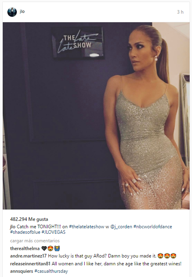 FOTOS: El espectacular vestido transparente que usó Jennifer López para una  gala en Los Ángeles - La Prensa Gráfica