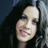 Alanis Morissette en su peor momento: No logra reponerse tras la llegada de su segundo hijo