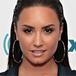 Demi Lovato se fotografía con sugerente traje de baño y despierta pasiones en las redes