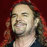 Vocalista de Maná enfrenta críticas por bochornosa presentación ¡Hasta su aspecto fue cuestionado!