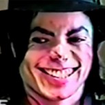 Revelan perturbador video de Michael Jackson durante interrogatorio por acusaciones de abusos: ¿Se burlaba?