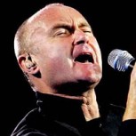 Phil Collins fue visto en un complejo estado de salud al arribar a Polonia para un concierto