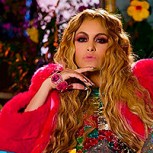 Paulina Rubio preocupa a sus fans luego de extraña presentación que transmitió desde su casa