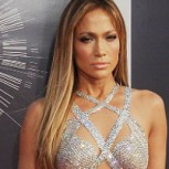 Jennifer López comparte imagen desde la playa aprovechando los últimos destellos de sol