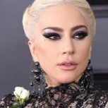 Lady Gaga comparte foto desde la intimidad de su baño sin maquillaje ni producción alguna