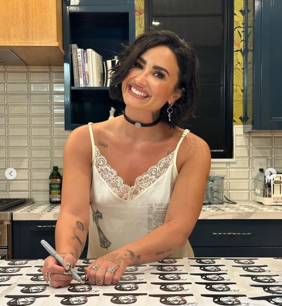 demi lovato demasiado flaca