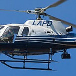 ¿Un helicóptero policial intercepta a un OVNI? Video de Youtube genera debate