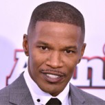 Detectan a Jamie Foxx en una fiesta tras los Oscar: Con bellas mujeres y sin Katie Holmes