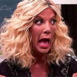Tori Spelling lamenta el “desastre” en su cara por inyecciones: Dramático registro de paparazzis