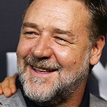 Captan a Russel Crowe junto a actriz 31 años menor: Él había negado el romance