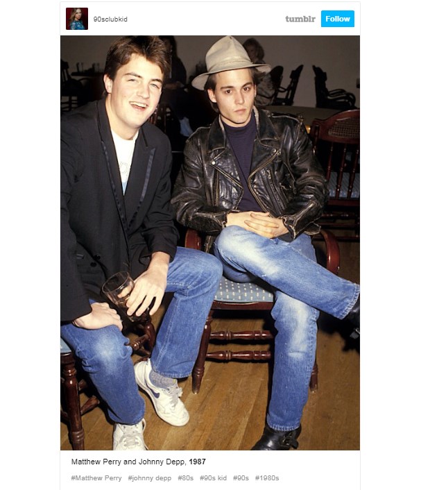 Matthew Perry, con 18 años, junto a Johnny Depp, de 24 años de edad (1987).