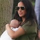 Captan a Meghan Markle cuidando a Archie en la intimidad, en medio de cuestionadas vacaciones