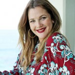 Drew Barrymore fue sorprendida en una tenida muy poco habitual: En la calle con pantuflas