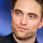Robert Pattinson y su novia fueron descubiertos durante un romántico paseo en Londres
