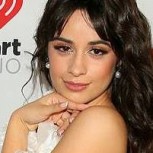 Camila Cabello, muy relajada en las aguas de Miami: La cantante llamó la atención de todos