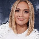 Más informal, difícil: Jennifer Lopez sale a almorzar con su hija Emme enfundada en un jogging