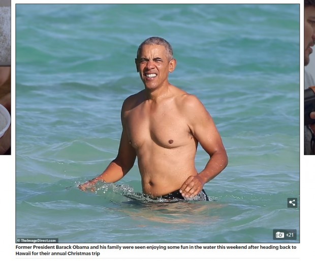 ¿Y los lentes? Barack Obama se olvidó las gafas de sol y el sufrimiento fue evidente / Captura www.dailymail.co.uk