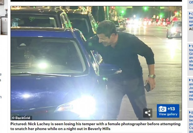 Además, la mujer acusó a Lachey de patear su auto / Captura www.dailymail.co.uk