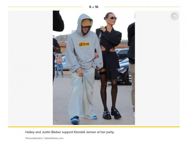 Justin Bieber sorprendió con su tenida, contrastando notablemente con el vestido de su esposa / Captura pagesix.com