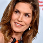 Cindy Crawford más vigente que nunca a sus 57 años mostrando su glamoroso estilo