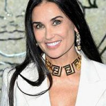 Demi Moore asistió a fiesta de “Saturday Night Live” con su perro chihuahua: Increíble foto de los paparazzis