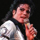 Sobrino de Michael Jackson es captado en el set de película sobre el “Rey del Pop”: El parecido es increíble