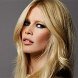 Claudia Schiffer captada por paparazzis con el estilo más simple posible: Así se vio a la supermodelo