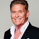 David Hasselhoff usando un bastón: Actor de “Baywatch” impacta por su fragilidad a sus 73 años