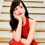 Anne Hathaway vuelve a sorprender con este elegante look que llevó en rodaje de “El Diablo Viste a la Moda 2″