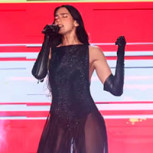Dua Lipa encanta aun con el look más simple posible: Así fue fotografiada por paparazzis en Río de Janeiro