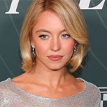 Sydney Sweeney deslumbra con estiloso y jugado look en evento de su nueva cinta: Así la vieron los paparazzis