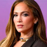 Jennifer Lopez sorprende una vez más: Se la vio radiante ante los paparazzis en salida con su hijo Max