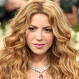 Tras críticas por apoyar a Argentina en el Mundial, Shakira fue fotografiada con el autor del gol de España