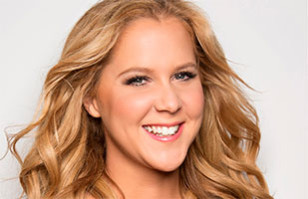 Amy Schumer impacta con su estado f&iacute;sico a un a&ntilde;o de aplaudido logro