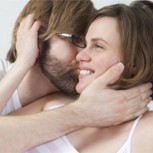 ¿Qué tiene que ver la frecuencia sexual con el aumento de sueldo? Estudio establece relación directa
